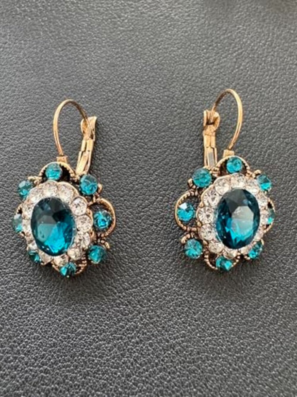 New - Handmade‎ Bohemian Vintage Gold Sparkly Crystal Round Flower Earrings